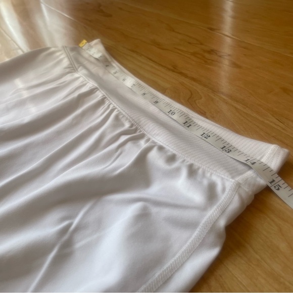 |Nike| Dri-Fit NWT White 2-1 Tennis Skirt with Built-in shorts Woman's M - Picture 7 of 8